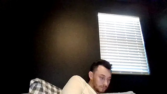 Tallhungandcloudy online show from 06-27-26, 10:05