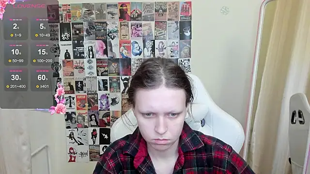 Snapshot of NikolFlostt chatting on 02-18-26, 01:03 NikolFlostt online show from 02-18-26, 01:03