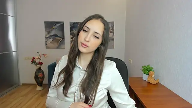 Effy Royse online show from 06-26-26, 06:52