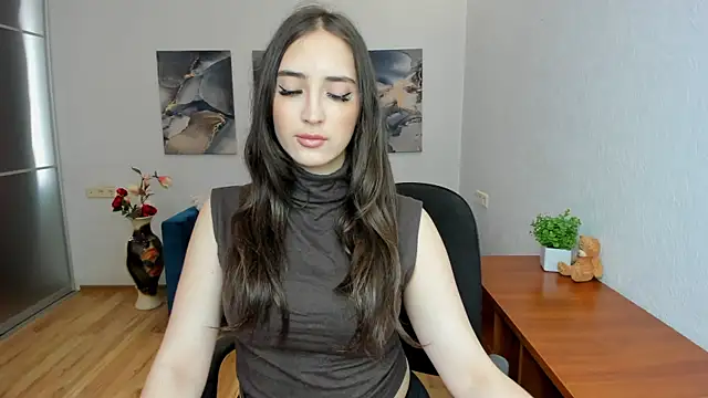 Effy Royse online show from 05-29-26, 05:35