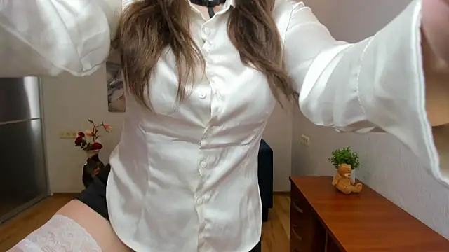 Effy Royse online show from 06-21-26, 05:13