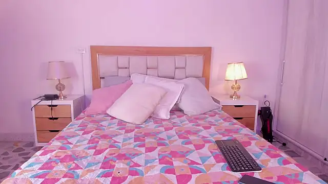 Bunny Blush1 online show from 03-19-26, 07:03