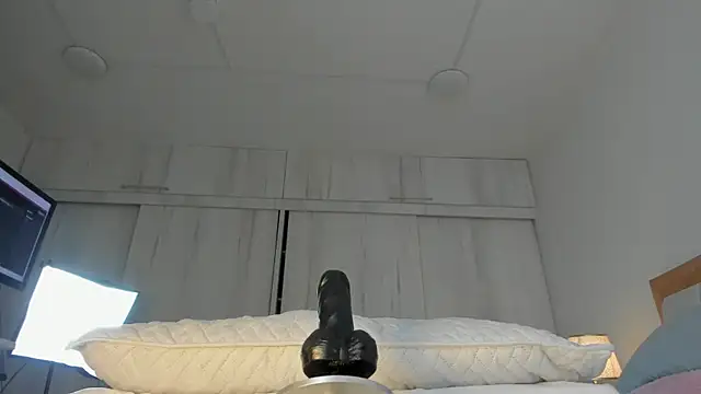 Bunny Blush1 online show from 03-04-26, 08:49