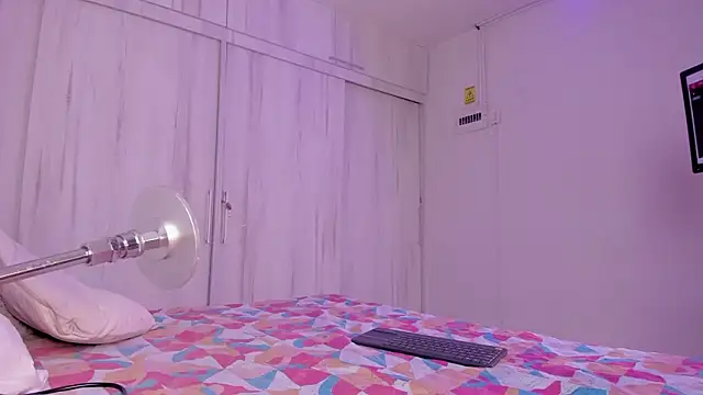 Bunny Blush1 online show from 03-18-26, 08:10