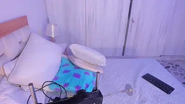 Bunny Blush1 online show from 03-28-26, 08:21