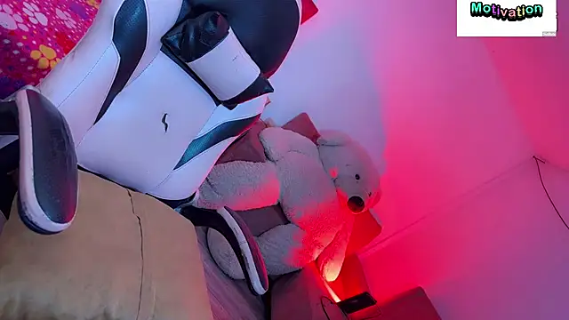 sexy girlts online show from 07-21-26, 08:37