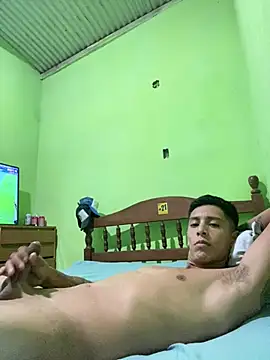 Snapshot of lpm125 chatting on 03-17-26, 01:19 lpm125 online show from 03-17-26, 01:19