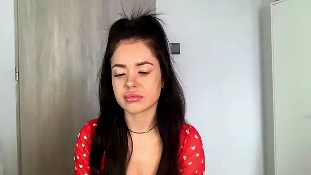 NicoleSensual online show from 04-09-26, 08:09