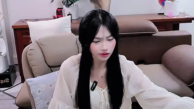 Snapshot of xiaoyu_baobei chatting on 02-11-26, 03:28 xiaoyu baobei online show from 02-11-26, 03:28