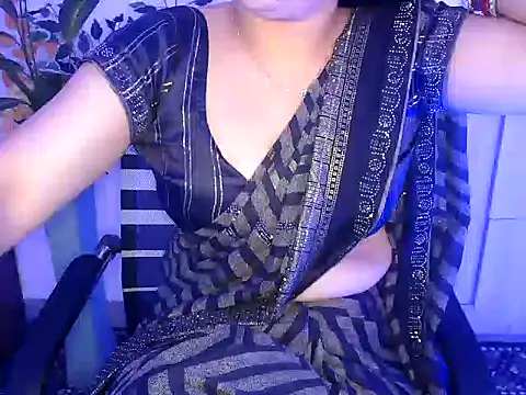 Snapshot of _chitranshi chatting on 03-02-26, 05:19 chitranshi online show from 03-02-26, 05:19