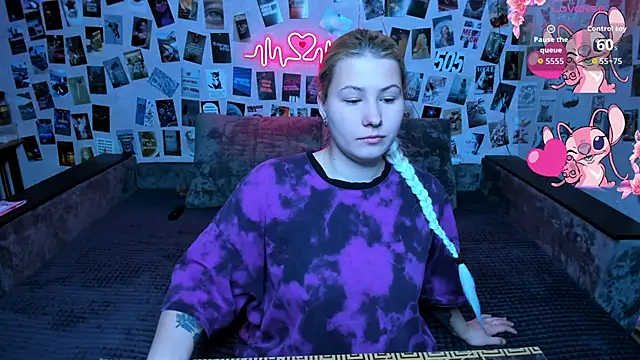 x Ulya1cutex online show from 04-22-26, 04:47