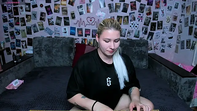 x Ulya1cutex online show from 05-09-26, 05:38