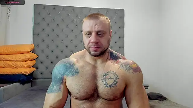 Snapshot of Samson_Legend chatting on 02-15-26, 08:13 Samson Legend online show from 02-15-26, 08:13