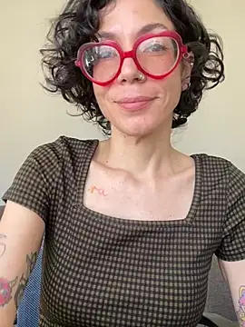 JeanneDuval8888 online show from 05-01-26, 10:48