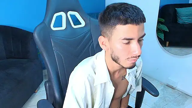 Snapshot of Noah-JONES chatting on 02-27-26, 03:18 Noah-JONES online show from 02-27-26, 03:18