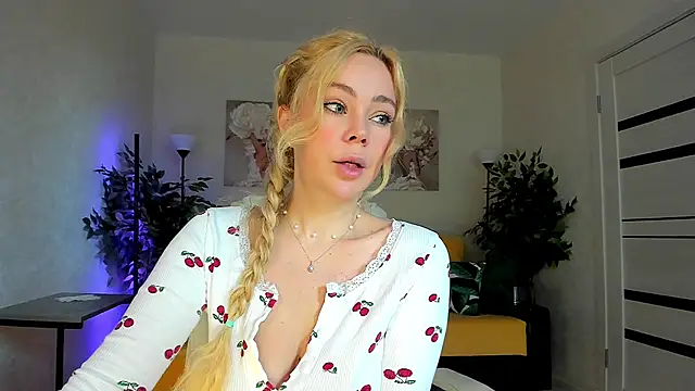 Snapshot of caty_kiss chatting on 06-11-26, 03:47 caty kiss online show from 06-11-26, 03:47