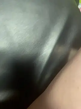 Snapshot of ringringdaaaaaaan chatting on 02-19-26, 01:02 ringringdaaaaaaan online show from 02-19-26, 01:02