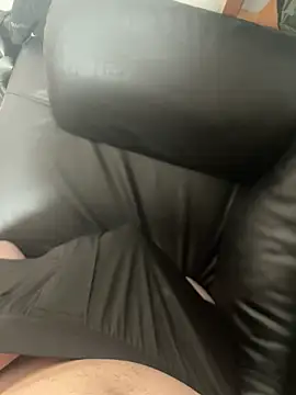 Snapshot of ringringdaaaaaaan chatting on 02-13-26, 03:17 ringringdaaaaaaan online show from 02-13-26, 03:17