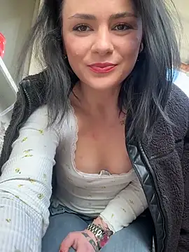 alwayshornyvivi online show from 03-24-26, 09:09