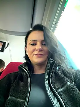 alwayshornyvivi online show from 04-09-26, 06:30