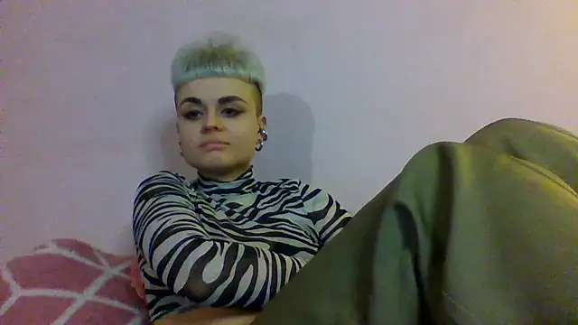 AlisaDear257 online show from 03-10-26, 04:55