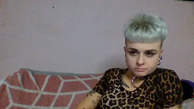 Snapshot of AlisaDear257 chatting on 02-15-26, 07:13 AlisaDear257 online show from 02-15-26, 07:13