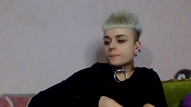 Snapshot of AlisaDear257 chatting on 02-11-26, 09:14 AlisaDear257 online show from 02-11-26, 09:14