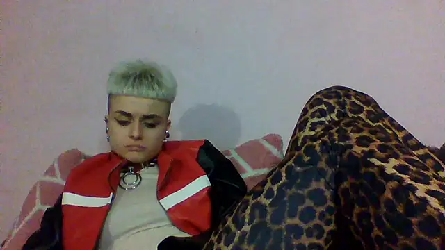 Snapshot of AlisaDear257 chatting on 02-23-26, 09:04 AlisaDear257 online show from 02-23-26, 09:04