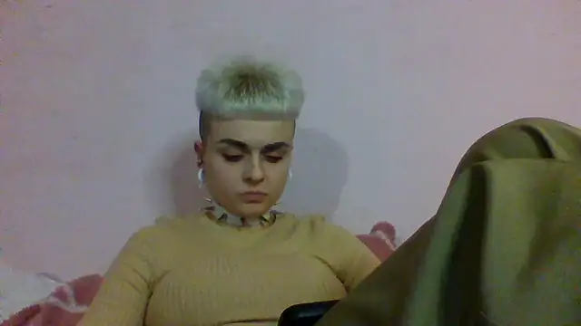 AlisaDear257 online show from 03-07-26, 12:43