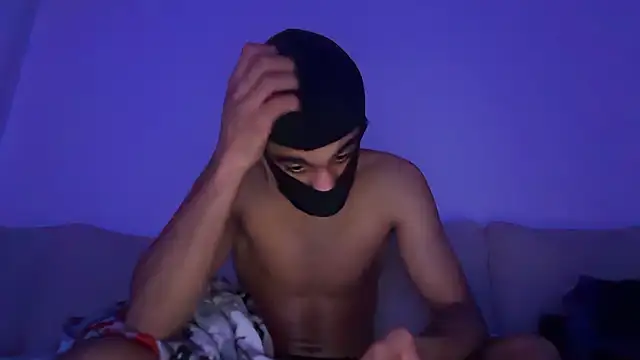 Snapshot of reubeu2pnm chatting on 02-13-26, 03:39 reubeu2pnm online show from 02-13-26, 03:39