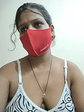 Snapshot of ankita077 chatting on 07-05-26, 11:33 ankita077 online show from 07-05-26, 11:33