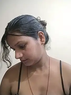 Snapshot of ankita077 chatting on 06-24-26, 11:46 ankita077 online show from 06-24-26, 11:46