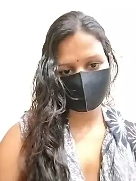 ankita077 online show from 04-26-26, 11:57