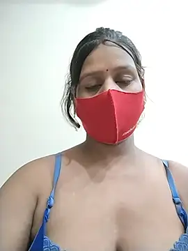 Snapshot of ankita077 chatting on 07-07-26, 01:14 ankita077 online show from 07-07-26, 01:14
