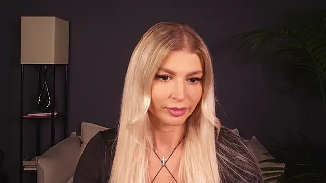 Snapshot of Jasmin_fit chatting on 02-28-26, 05:29 Jasmin fit online show from 02-28-26, 05:29