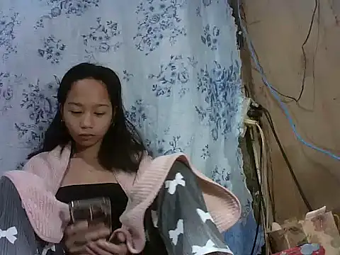 Asianpinay Skinny1818 online show from 03-15-26, 09:22