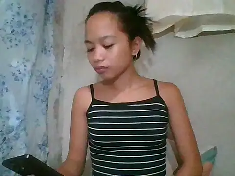 Asianpinay Skinny1818 online show from 05-16-26, 10:42