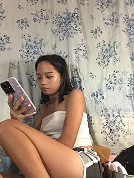 Asianpinay Skinny1818 online show from 07-13-26, 11:31