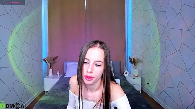 kristi kitss online show from 03-11-26, 01:21