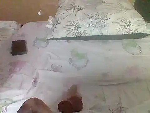 Snapshot of Hot-litchie chatting on 03-02-26, 06:36 Hot-litchie online show from 03-02-26, 06:36