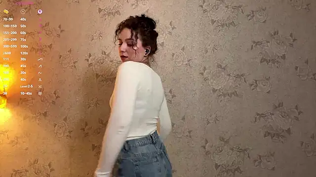 Snapshot of ShawnaBree chatting on 02-26-26, 08:42 ShawnaBree online show from 02-26-26, 08:42