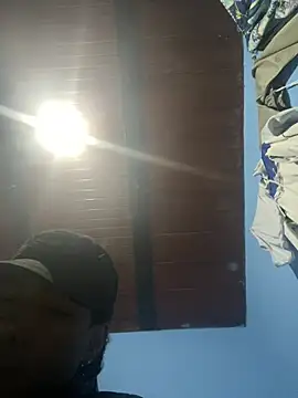 Snapshot of mondacuo3000 chatting on 02-22-26, 02:25 mondacuo3000 online show from 02-22-26, 02:25