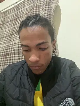 Snapshot of mondacuo3000 chatting on 02-18-26, 09:06 mondacuo3000 online show from 02-18-26, 09:06