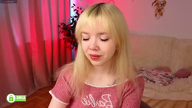 Rochelle kitty online show from 04-04-26, 01:39