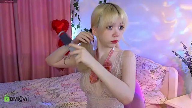 Rochelle kitty online show from 04-12-26, 01:47