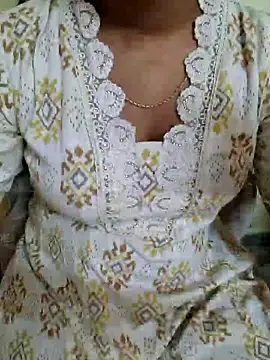 Snapshot of silk_segha chatting on 02-28-26, 05:01 silk segha online show from 02-28-26, 05:01