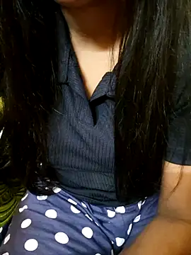 Snapshot of silk_segha chatting on 02-14-26, 07:25 silk segha online show from 02-14-26, 07:25