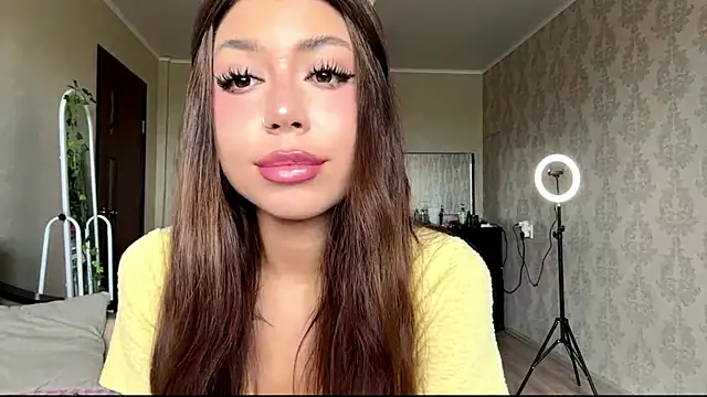 You Club Winx online show from 06-05-26, 08:09
