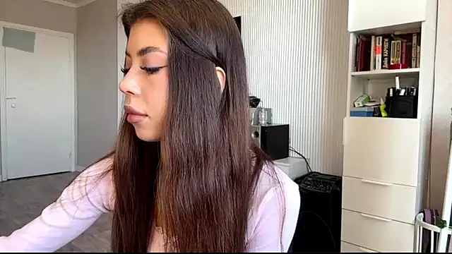 You Club Winx online show from 04-02-26, 07:37