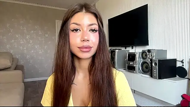 You Club Winx online show from 05-14-26, 07:27